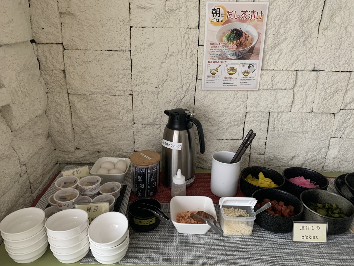 無料朝食バイキング