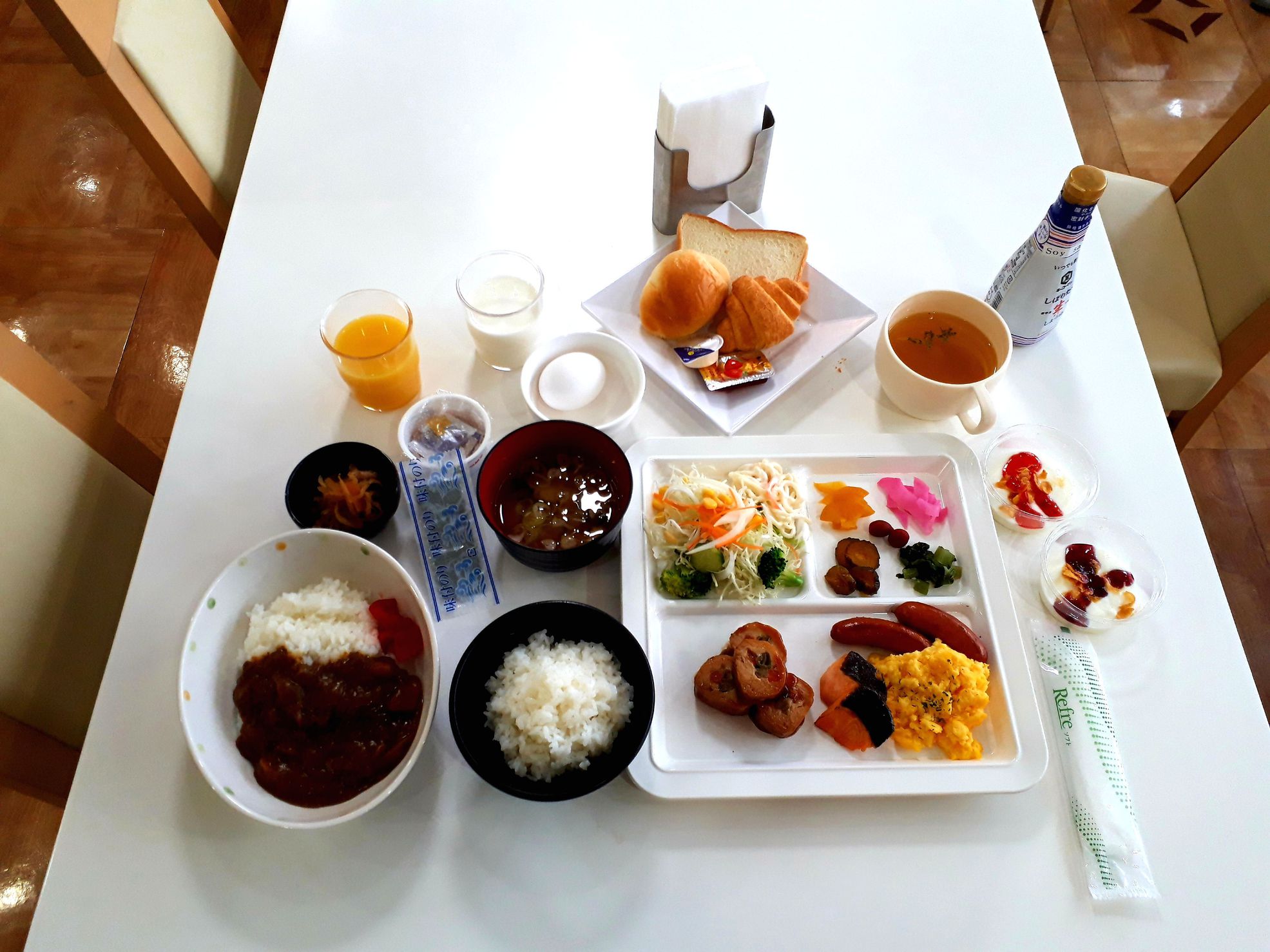 朝食【バイキング形式】