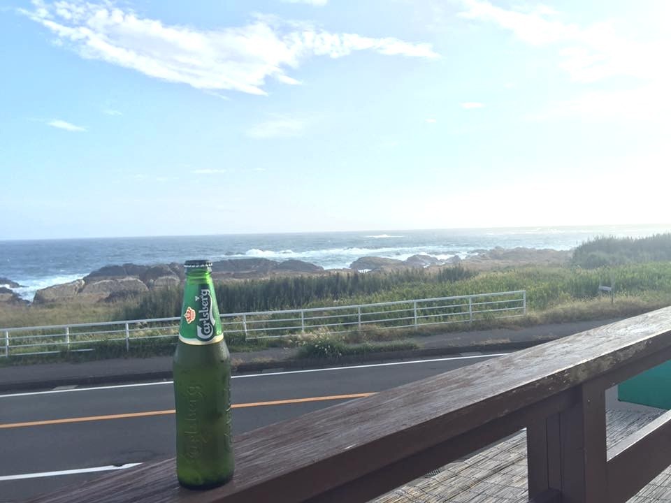 ビール片手に海を眺めては？
