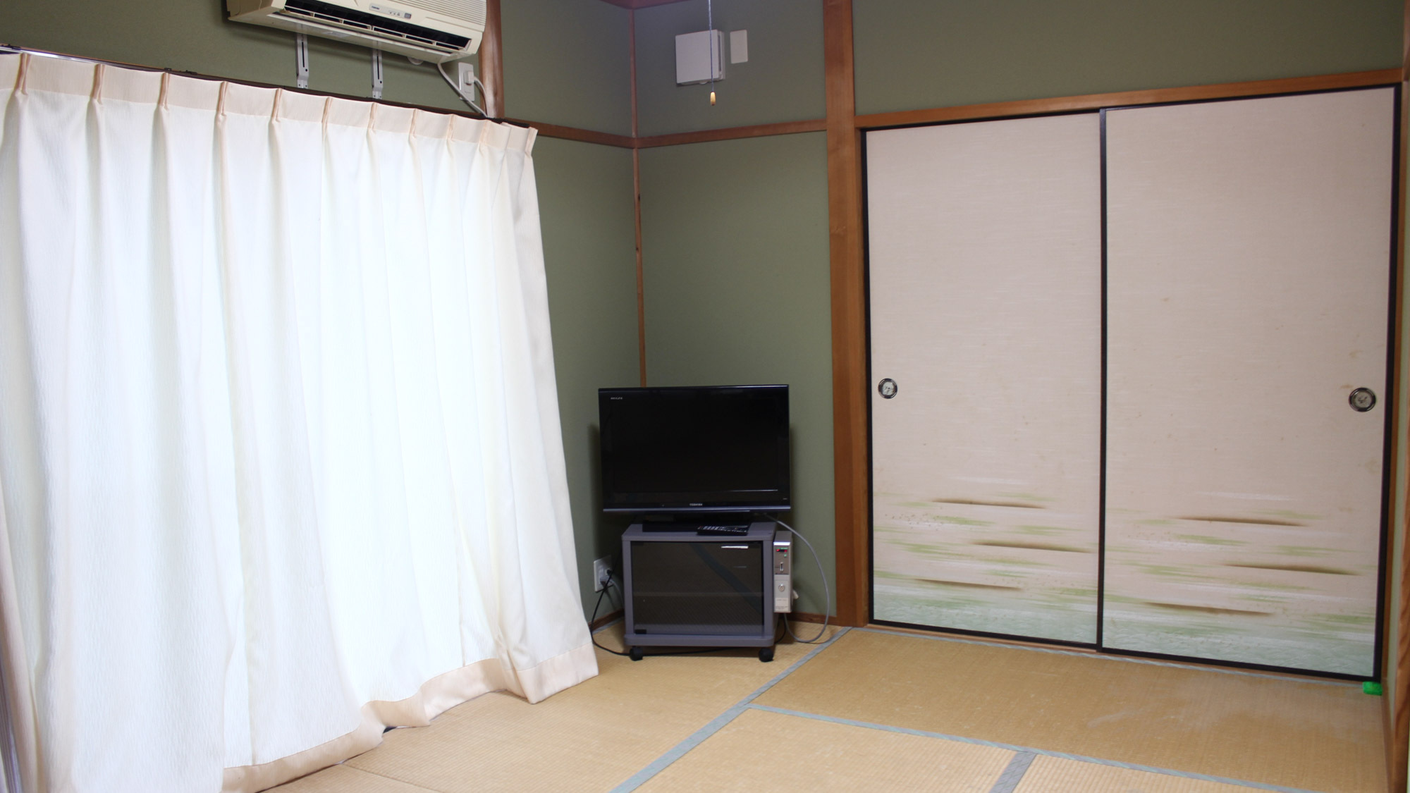 *平屋バンガロー室内一例