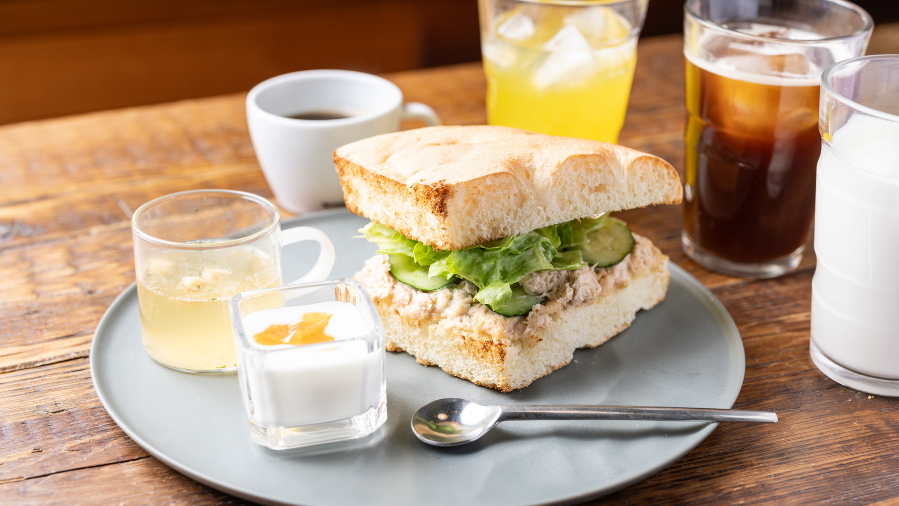【朝食付き】近隣提携レストランで利用可能な朝食券付きプラン（朝食会場：アパホテル銀座 新富町駅前）
