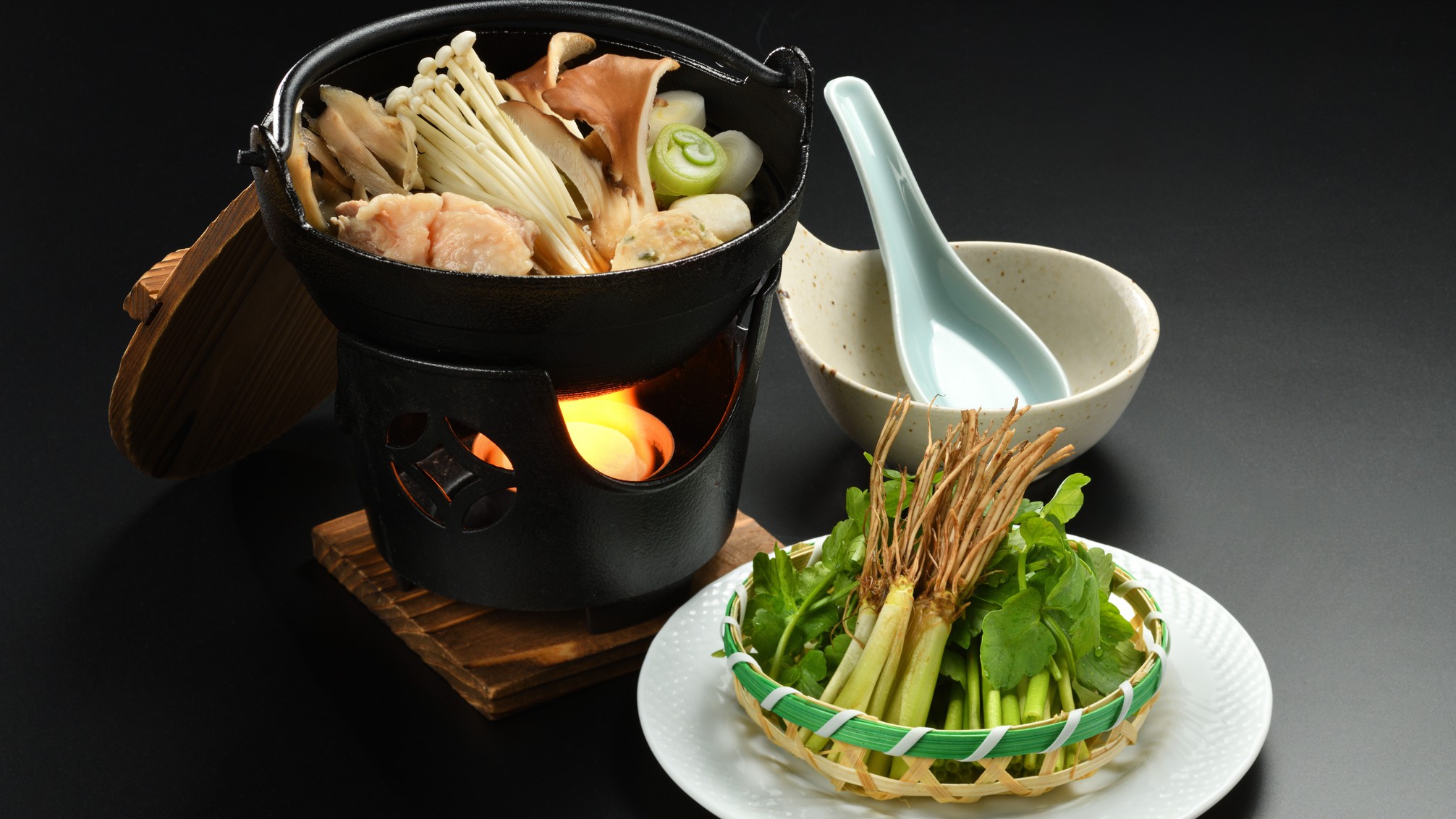 【夕食(イメージ)】季節のお鍋〜冬のセリ鍋〜
