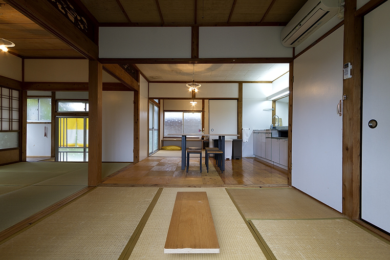Mae-Hida (House with a Private Beach) in the Heart of Amamioshima, Japan: Reviews on Mae-Hida (House with a Private Beach)