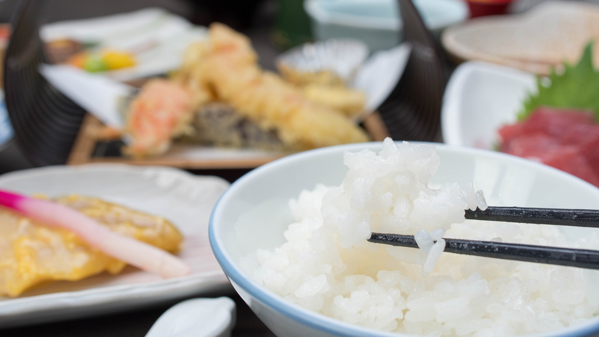 *【お食事】当館では富山県産のコシヒカリを提供しております。