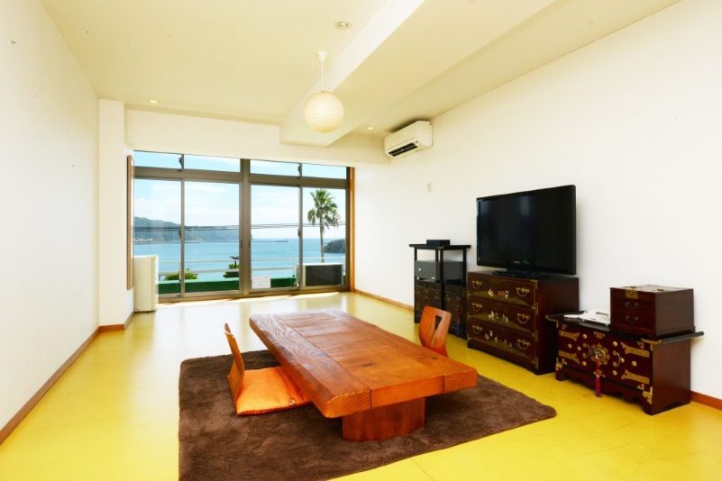 Shimoda Ocean Park Hotel Shimoda Ocean Park Hotel is a popular choice amongst travelers in Izu, whether exploring or just passing through. Featuring a satisfying list of amenities, guests will find their stay at the property 
