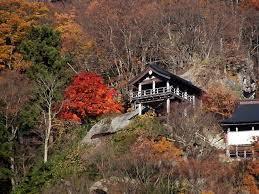 秋の山寺