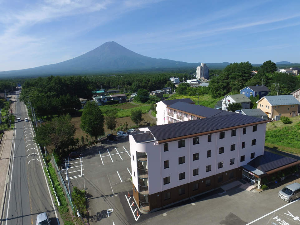 外観と富士山
