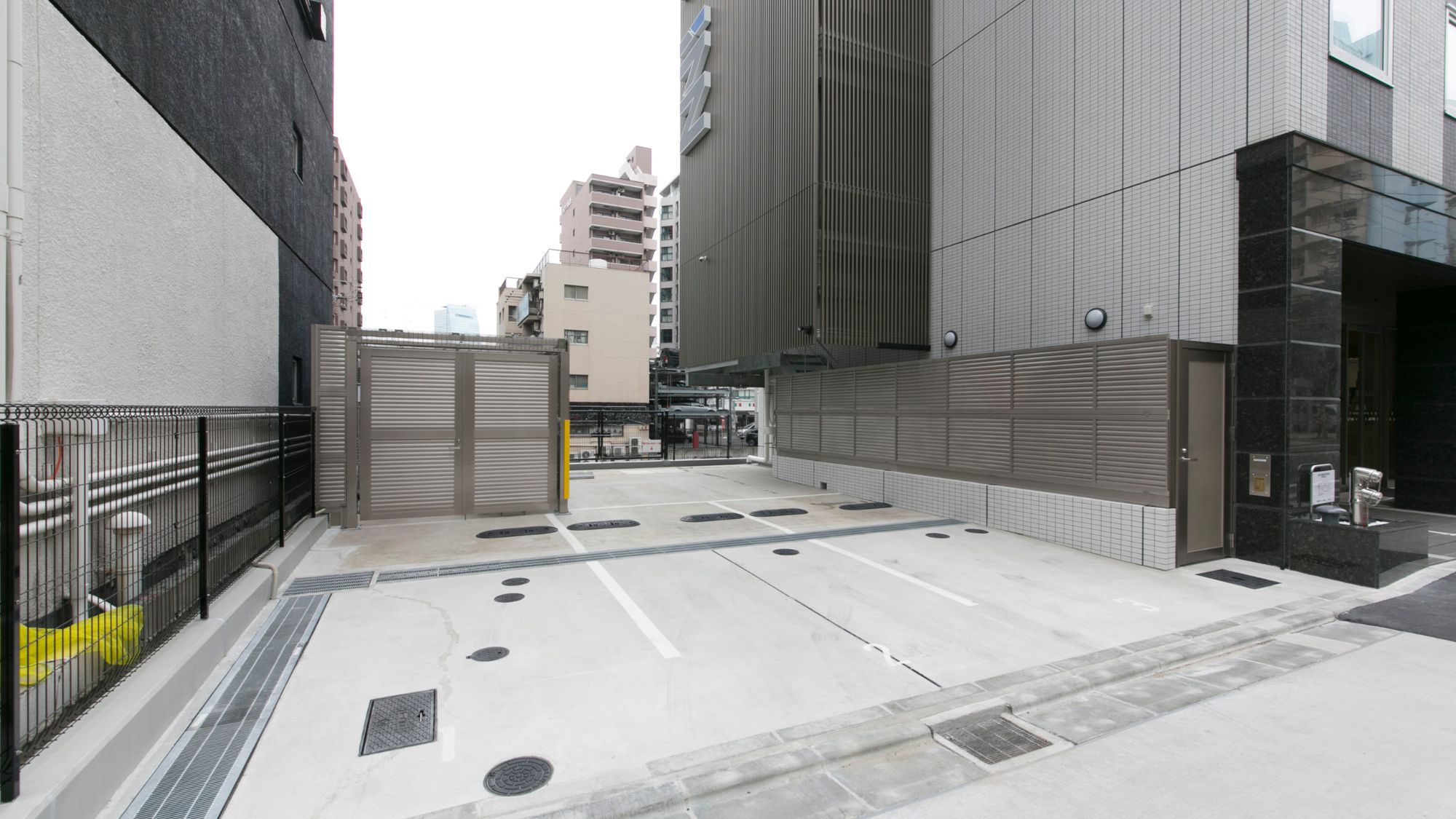 駐車場完備