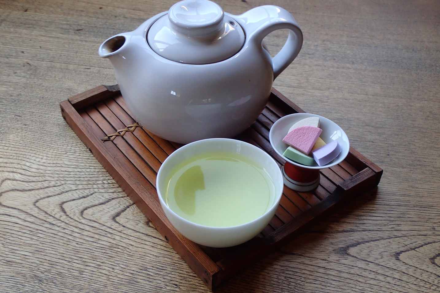 【煎茶】京都のお茶の産地である「和束町」から、オーガニック茶葉を取り寄せています。