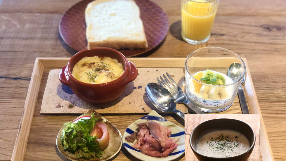 幼児のお子様の洋朝食はこちらになります。厚切りハムの代わりに美味しいクリームグラタン！