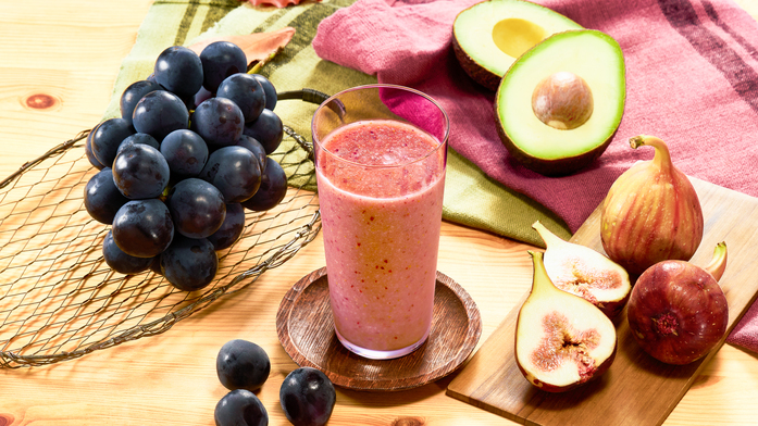 【ブドウとイチジクのスムージー】旬のブドウとイチジクがコラボした秋のさっぱりフルーツスムージー！
