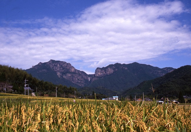 行縢山