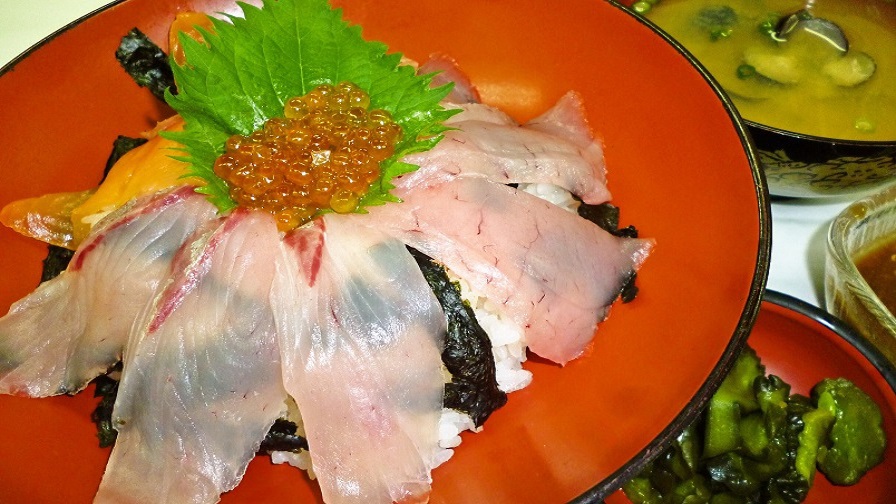 お夕食付きプラン海鮮丼