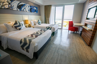 【特別価格】セブ島のウォーターフロントホテル！広々としたラグーンプールが人気！