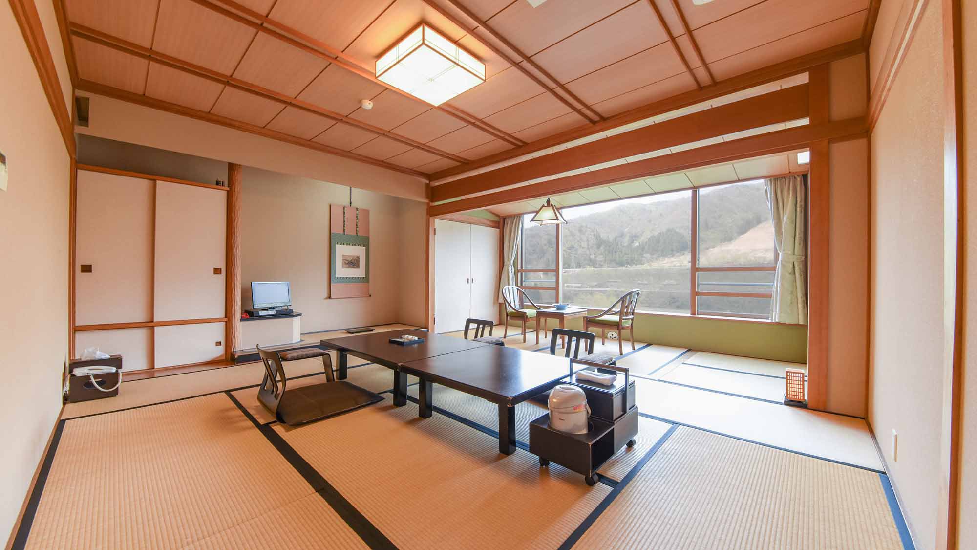 Aganomegumi Bosenkaku Aganomegumi Bosenkaku is perfectly located for both business and leisure guests in Niigata. The property features a wide range of facilities to make your stay a pleasant experience. Free Wi-Fi in all 