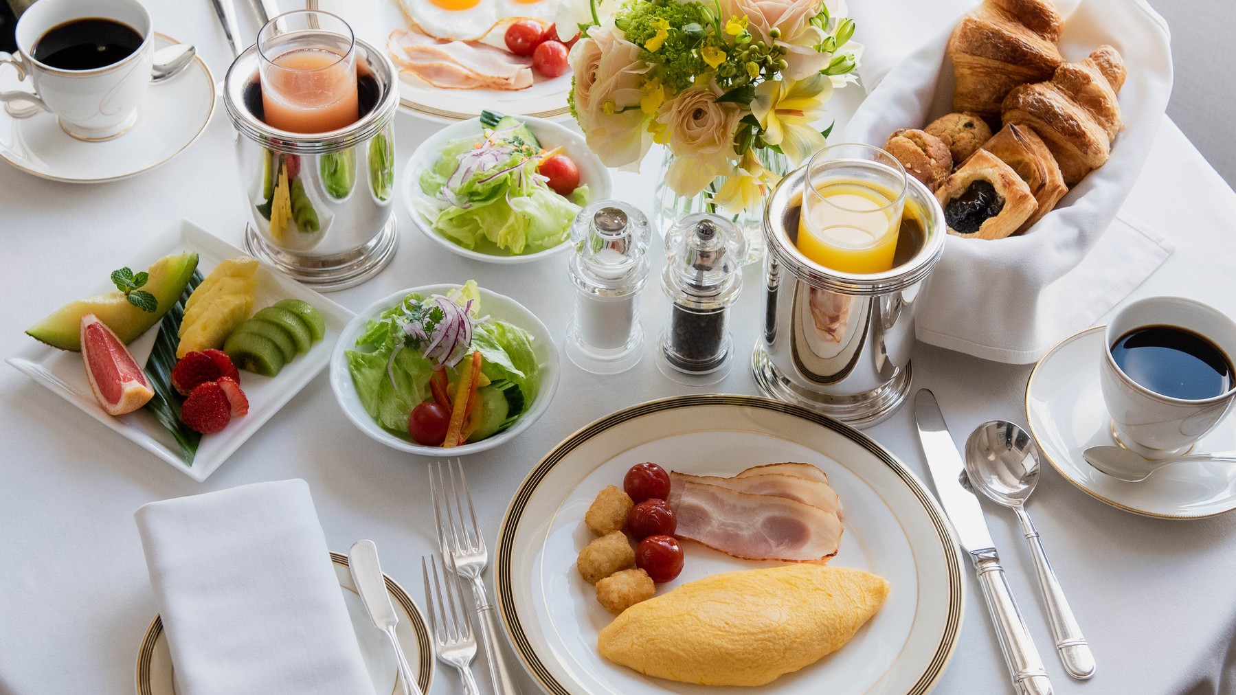 ルームサービス朝食（イメージ）