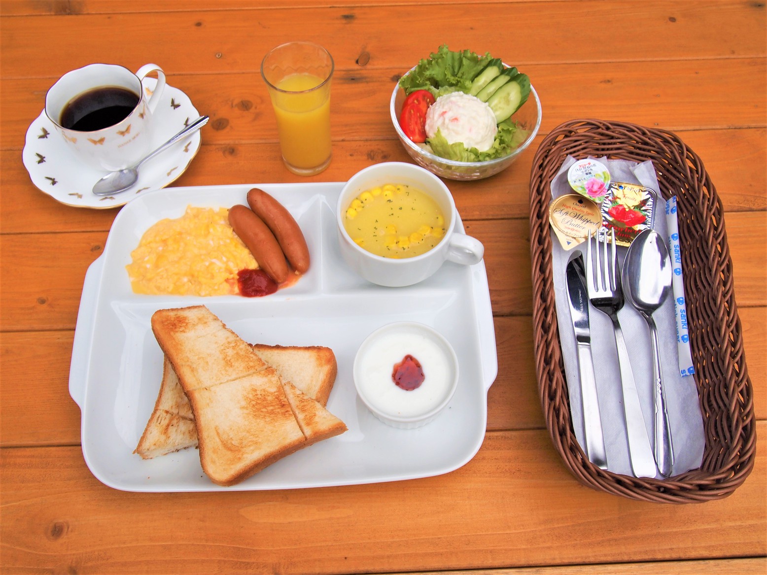 朝食（トーストセット）