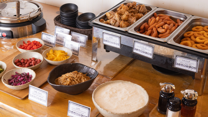 【バイキング一例（肉料理）】