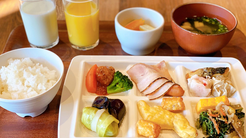 和食中心の盛り付け例♪