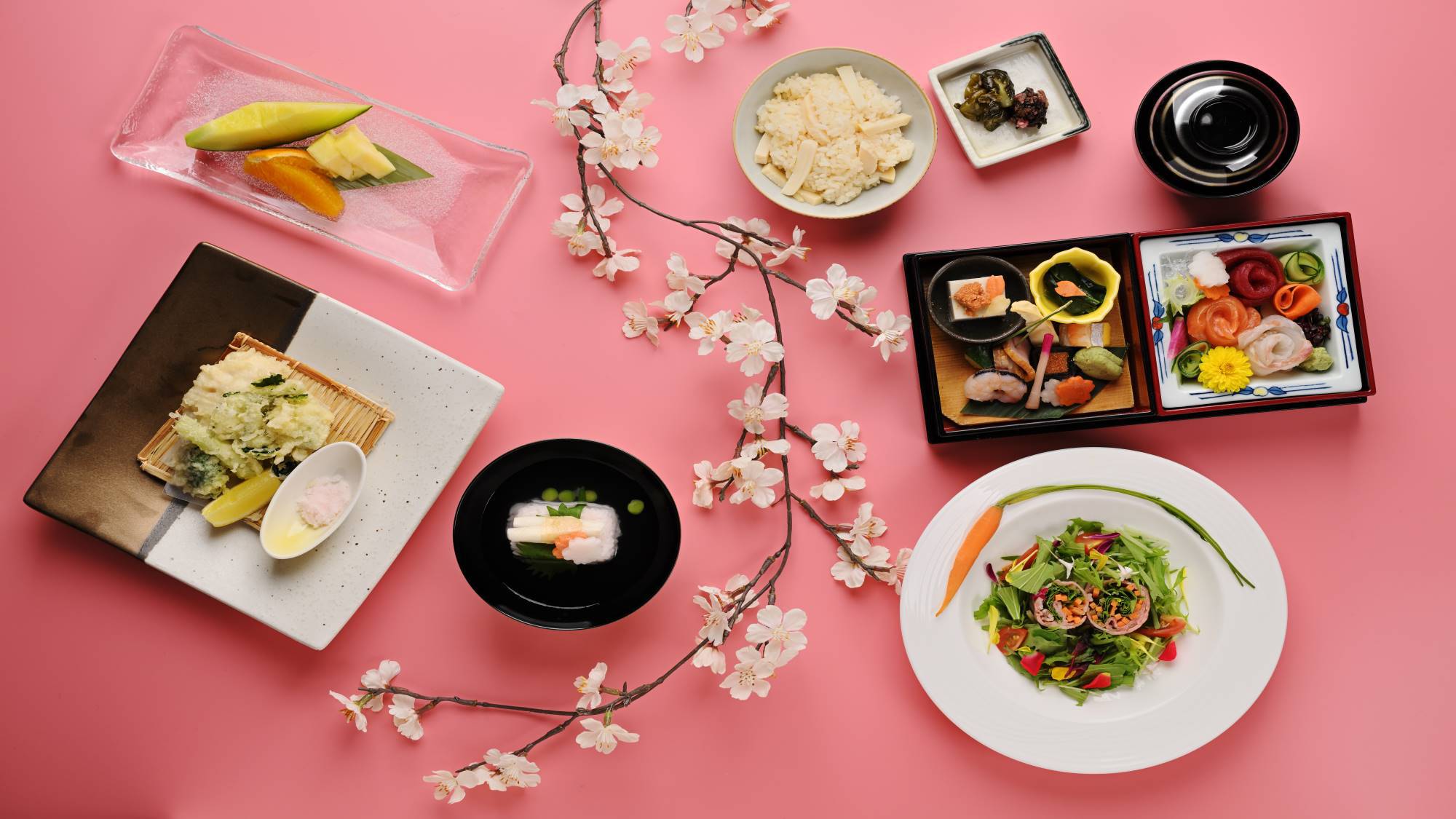 華やかな彩りの春の味覚たっぷりのおすすめびわ湖旬会席（夕朝食付き）