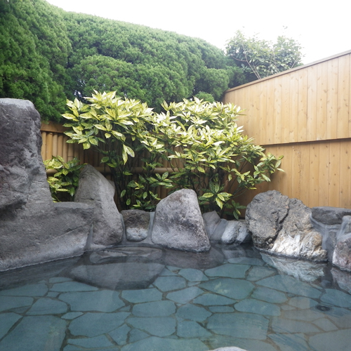 Yufuin Onsen Ryokan Tatsumi dining and services, Yufu