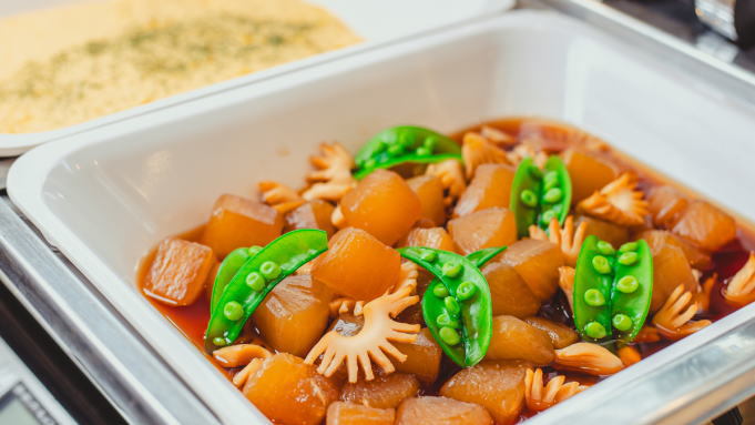 【朝食】函館市民にとって家庭の味「いか大根」