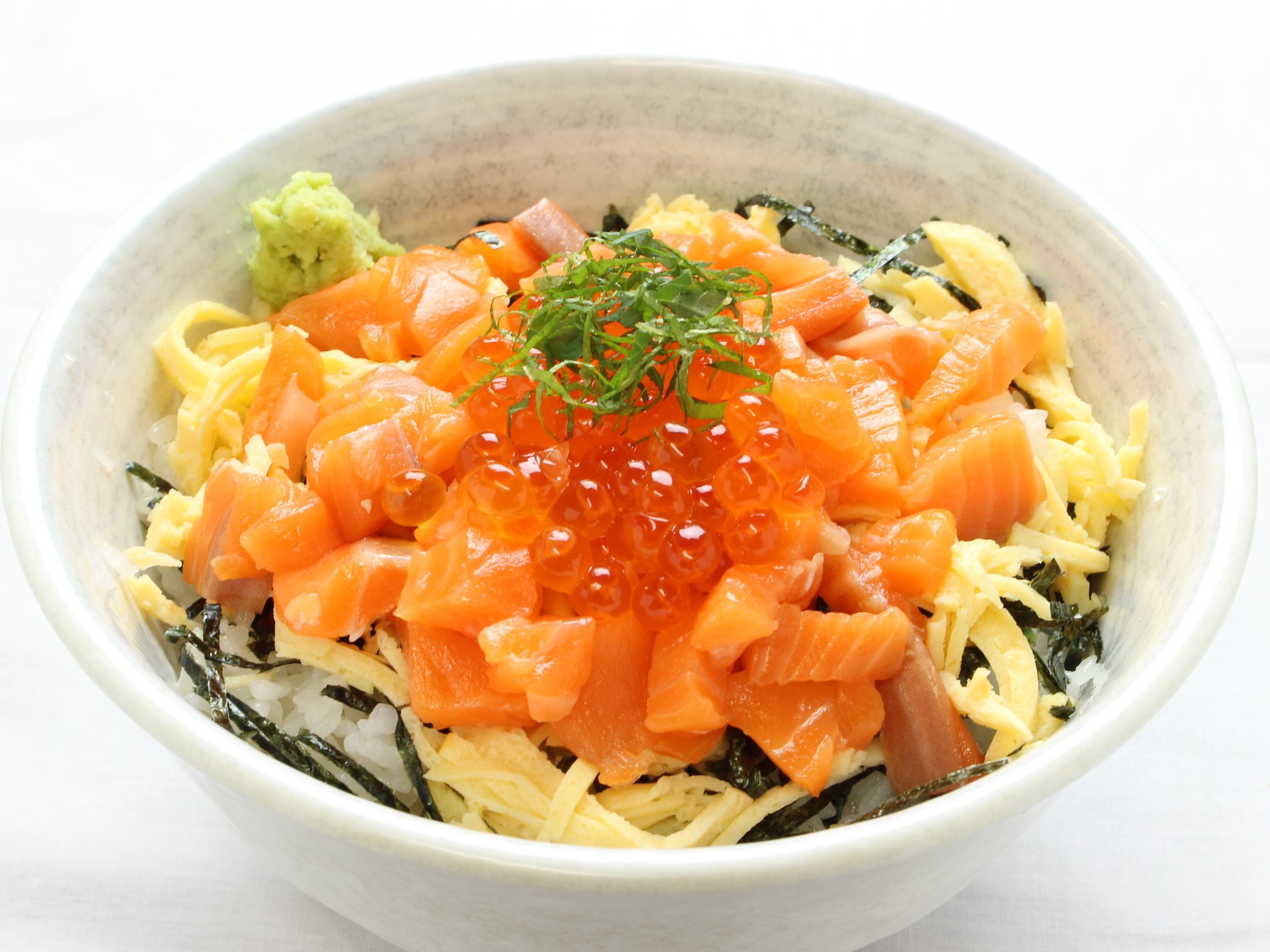 のだ温泉ほのか鮭といくらの親子丼