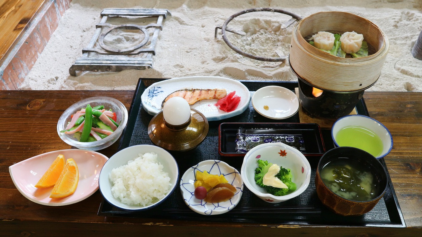 *朝食一例／朝ごはんの定番が味わえる和食膳