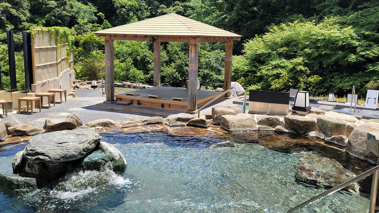 【森林の湯】