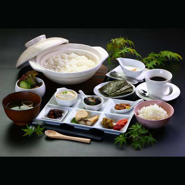 朝食【朝食】朝は炊き立てのご飯から♪熊本の新鮮食材が輝きます