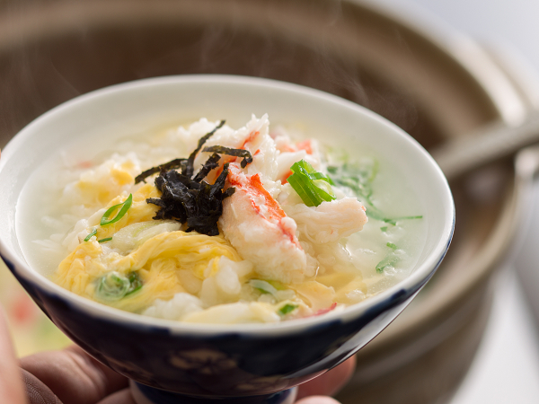カニ雑炊はお腹いっぱいでも食べれちゃう♪