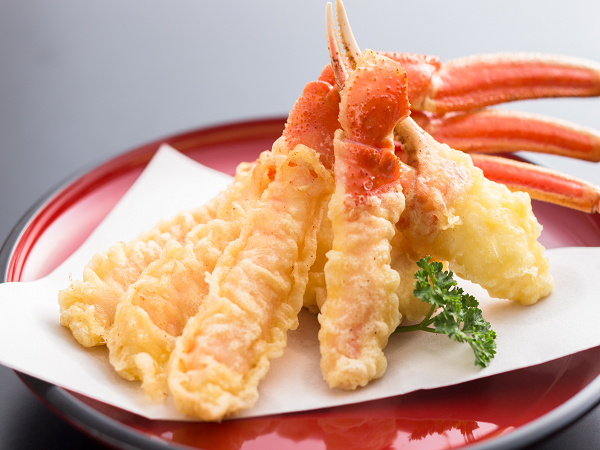 別注のカニ天ぷらの例（１人前１片使用、2，200円）