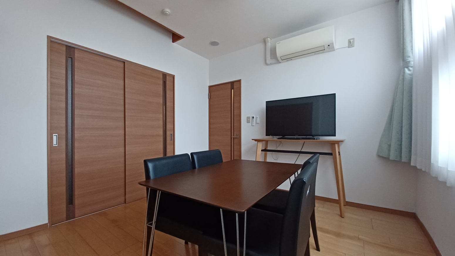 Aユニット（コンドミニアムタイプ）内のお部屋（ツイン２人）