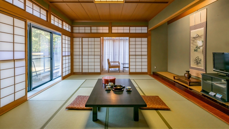 Hanahasu Onsen Somayama Ideally located in the Minamiechizen area, Hanahasu Onsen Somayama promises a relaxing and wonderful visit. The property has everything you need for a comfortable stay. All the necessary facilities, i