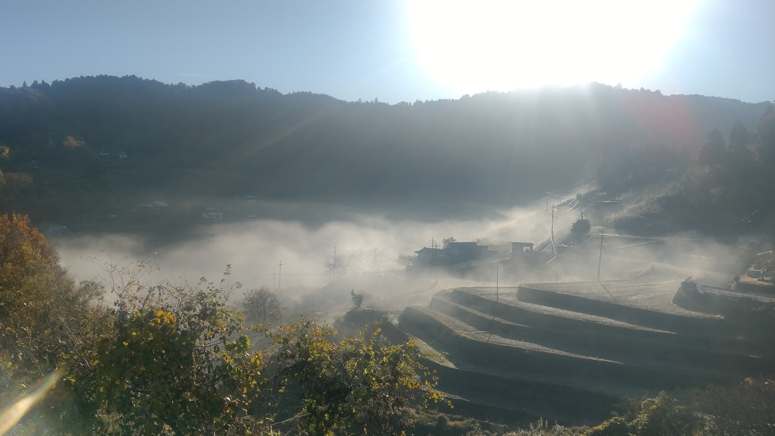 *【周辺観光】「上山の棚田」の雲海（イメージ）秋から冬の早朝には雲海を見られる日も♪車で約10分