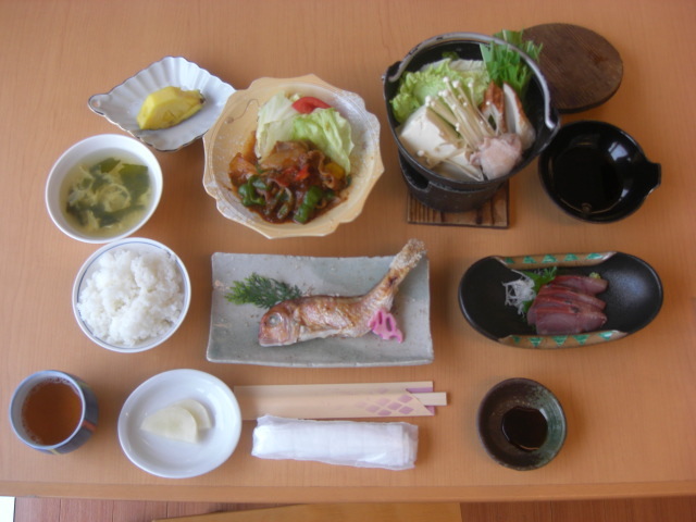 夕食和定食の一例
