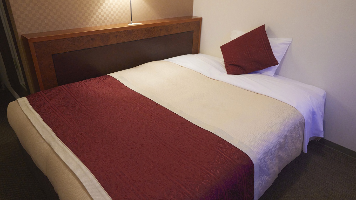 【スタンダードシングル】ベッド幅140cmのダブルサイズでカップル利用にもおススメ