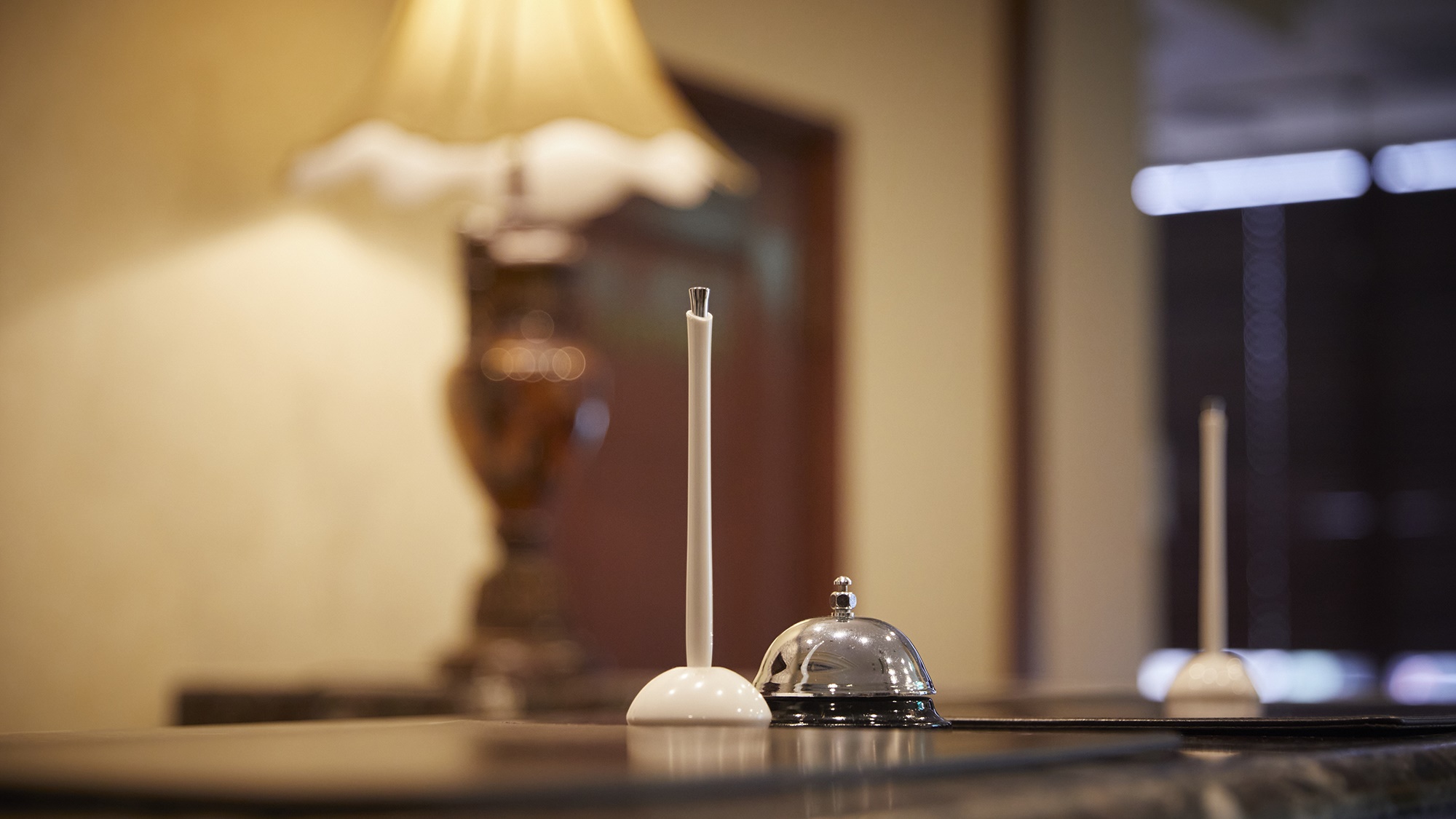 長年のリピーター、長期ご滞在のお客様も多い、老舗ビジネスホテルでございます