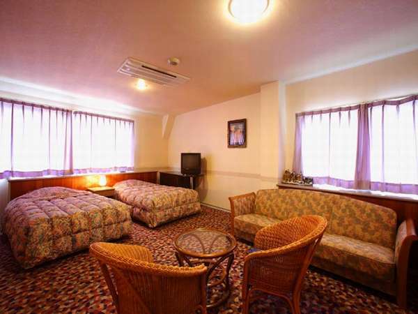 Petit Hotel Yubara Resort Image 2, Maniwa, Japan