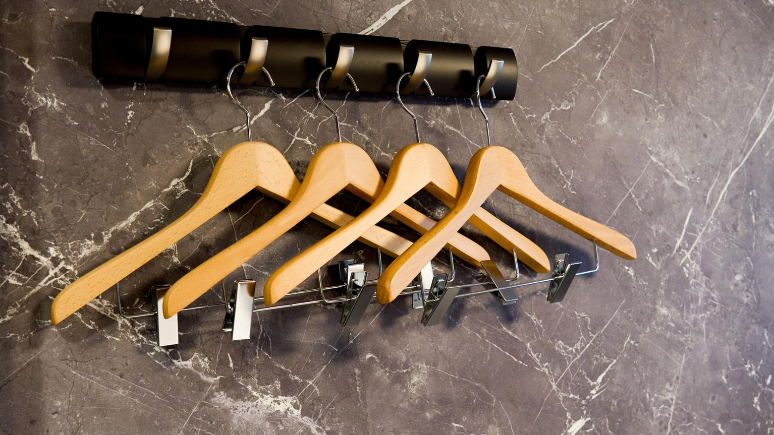 【禁煙】レディースキャビンルーム〈クローゼットパイプ〉