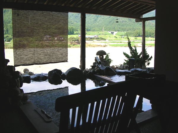 リニューアルした貸切露天風呂②