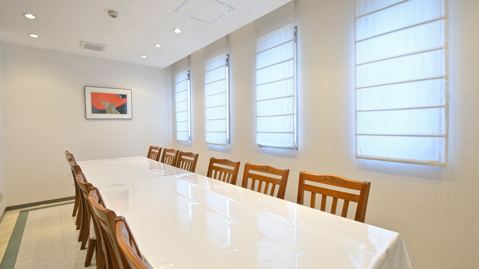 『新館』会議室