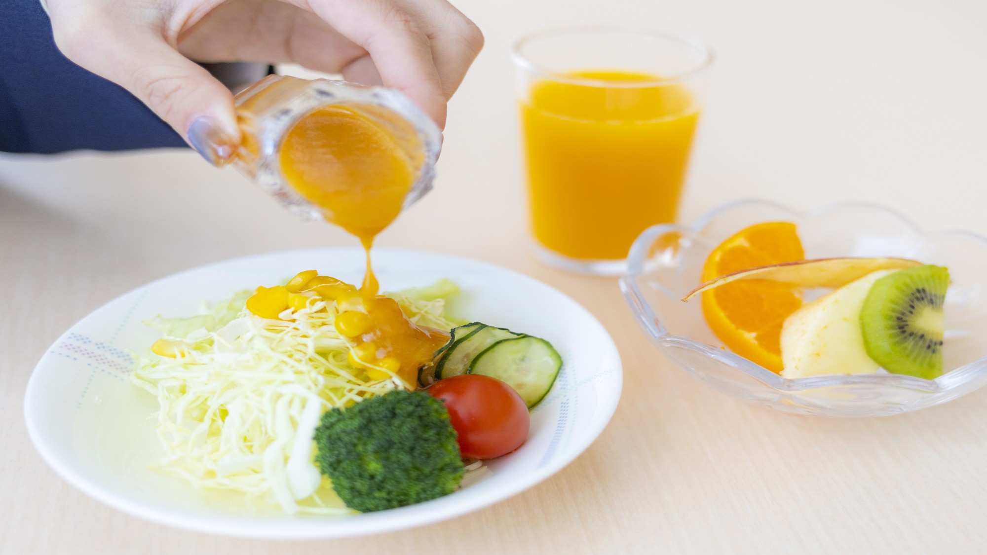 【新館】朝食：洋食温かいスープとパンでゆっくり味わえる洋食メニュー