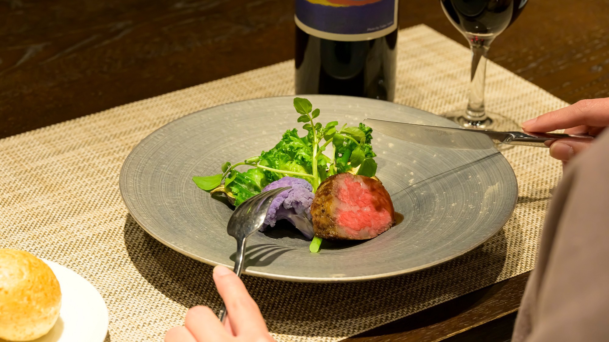 【フルコースディナー】自慢の本格洋食シェフが四季折々旬の食材を活かした料理をお楽しみください。