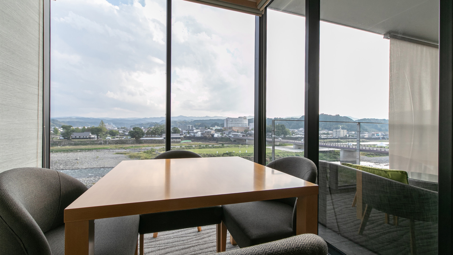 スイート和洋室TSUBAKI＜客室露天温泉＞【禁煙】