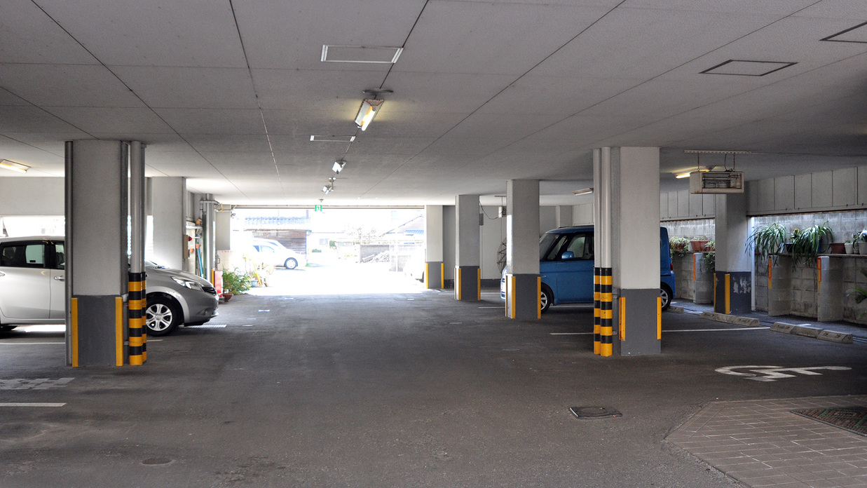  19台まで駐車できる無料駐車場
