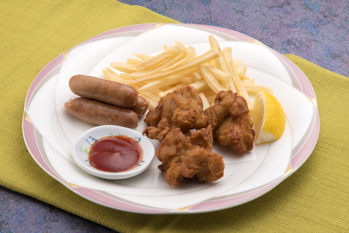 から揚げ・ウィンナー・ポテト（イメージ）