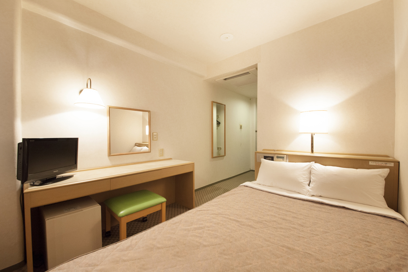 Kazo Daiichi Hotel Ideally located in the Kazo area, Kazo Daiichi Hotel promises a relaxing and wonderful visit. The property offers guests a range of services and amenities designed to provide comfort and convenience. 