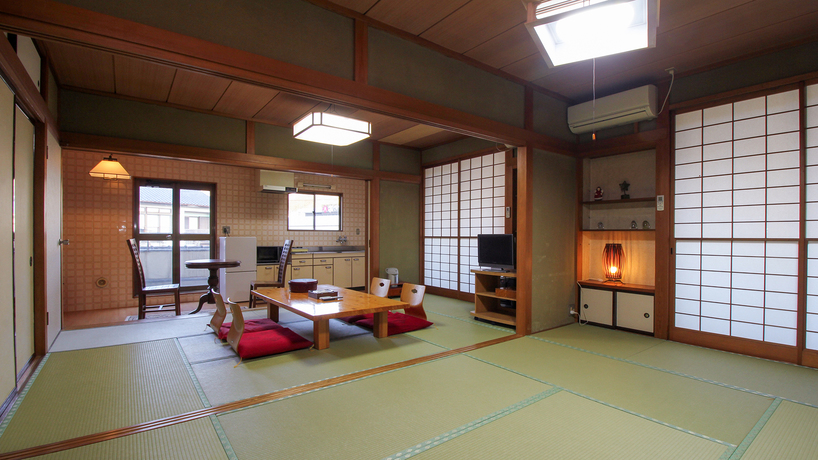 #別館客室は和室15畳と12畳の2部屋ご用意させていただいております。