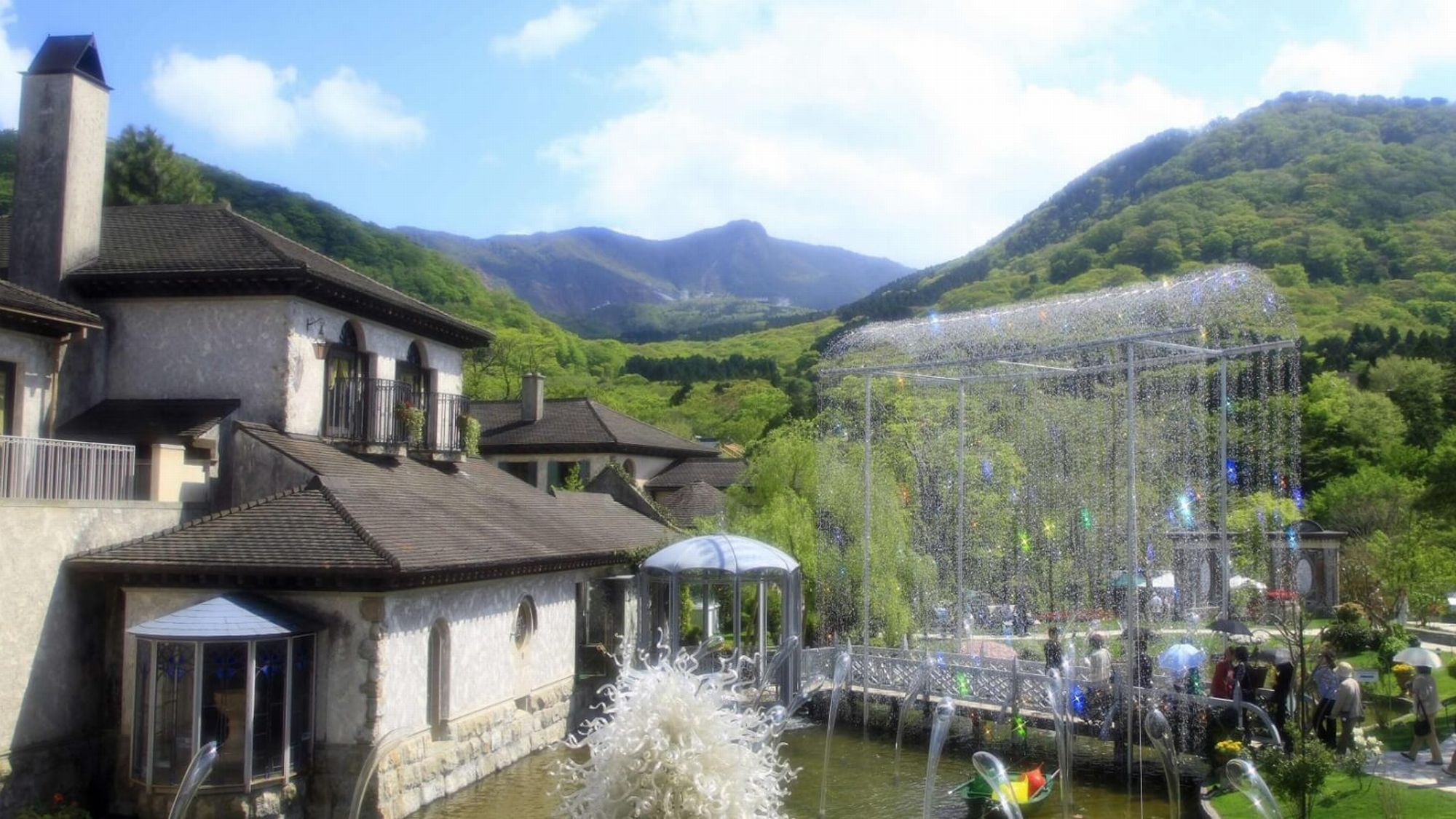 【周辺観光】箱根ガラスの森美術館